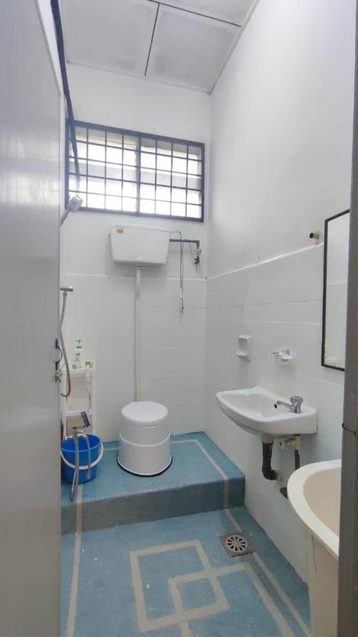 Pulai Field Aa Homestay Kangar Kültér fotó