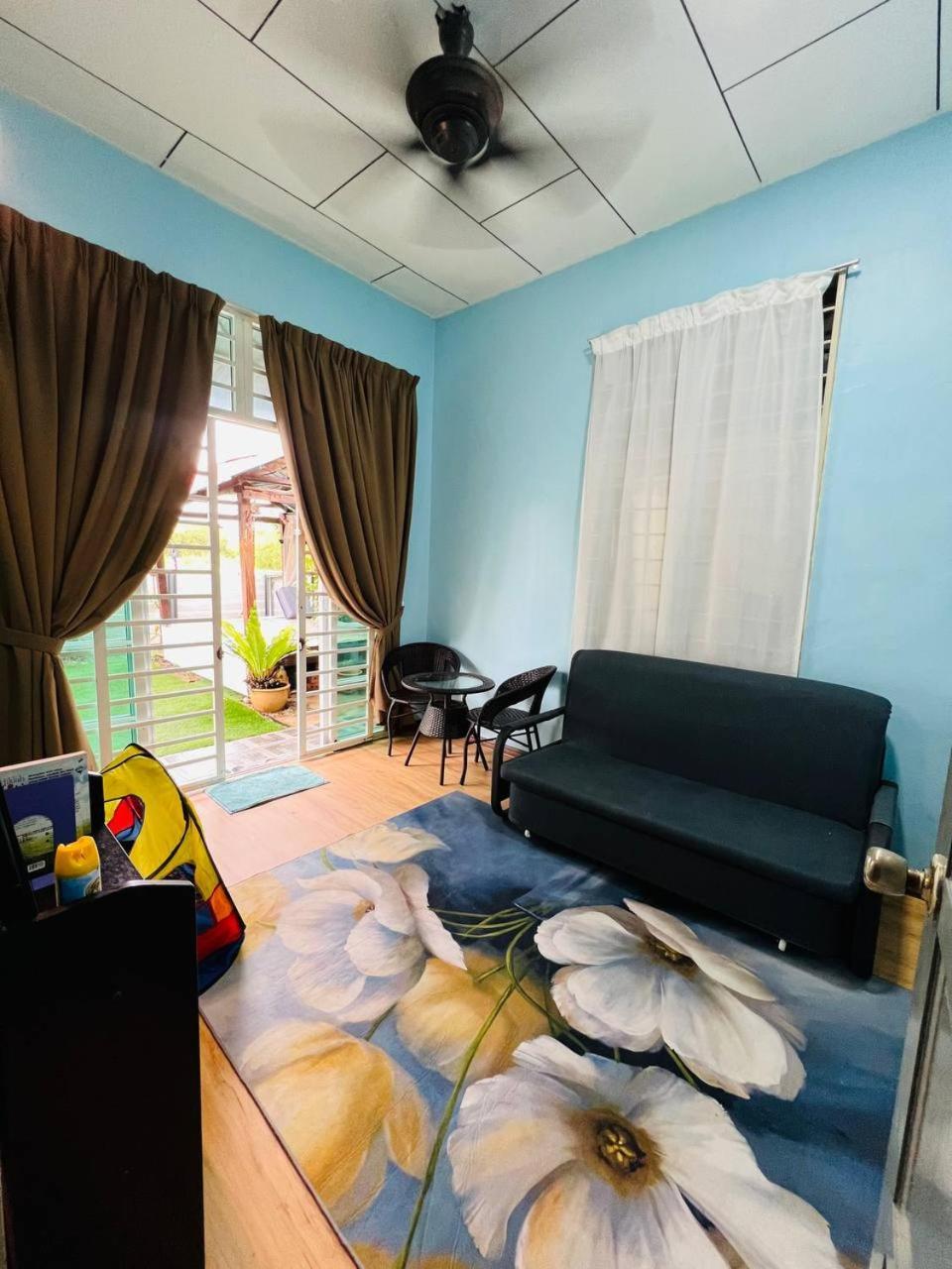 Pulai Field Aa Homestay Kangar Kültér fotó
